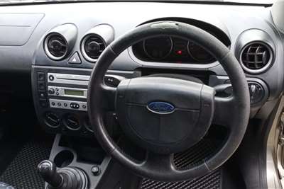  2005 Ford Fiesta Fiesta 1.6i 5-door Ambiente