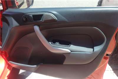  2012 Ford Fiesta Fiesta 1.6i 5-door Ambiente