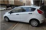  2015 Ford Fiesta Fiesta 1.6i 5-door Ambiente automatic