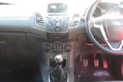 Used 2015 Ford Fiesta 5 door 1.0T Ambiente