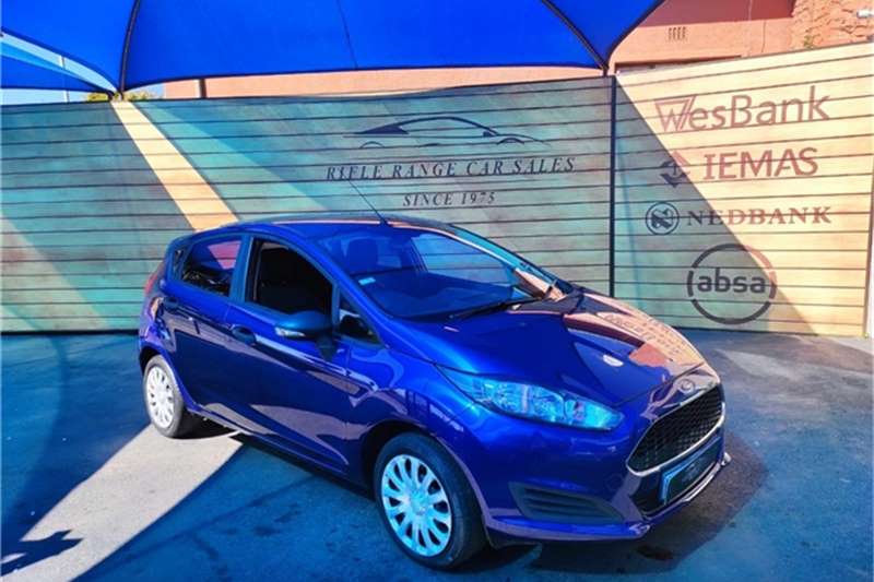 Ford Fiesta 5-door 1.0T Ambiente 2017