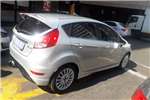  2015 Ford Fiesta Fiesta 5-door 1.0T Titanium