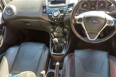 Used 2015 Ford Fiesta 5 door 1.0T Titanium