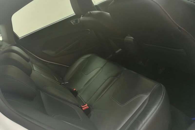 Used 2018 Ford Fiesta 5 door 1.0T Titanium