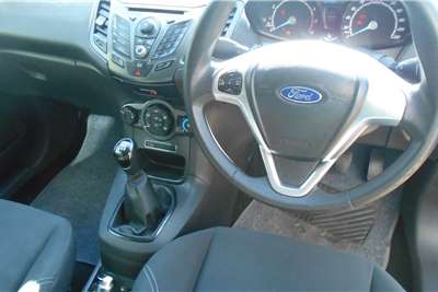  2013 Ford Fiesta Fiesta 5-door 1.0T Trend