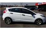  2010 Ford Fiesta 