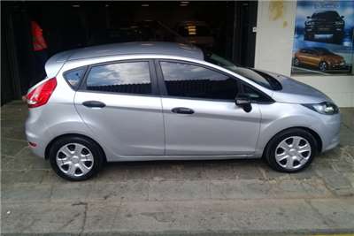  2013 Ford Fiesta Fiesta 5-door 1.4 Ambiente