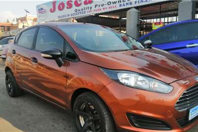  2013 Ford Fiesta Fiesta 5-door 1.4 Ambiente