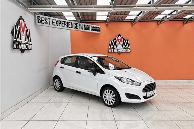 Ford Fiesta 5-door 1.4 Ambiente 2015