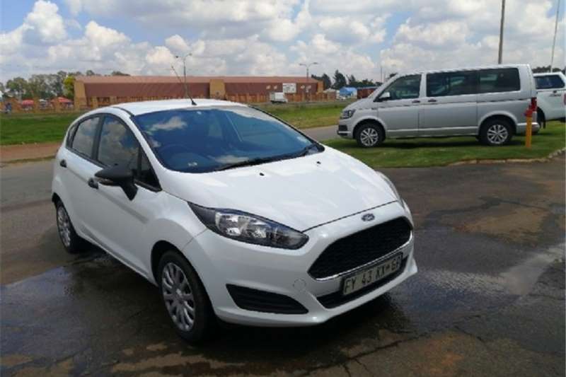 Ford Fiesta 5-door 1.4 Ambiente 2017