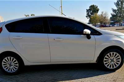  2012 Ford Fiesta Fiesta 5-door 1.4 Trend