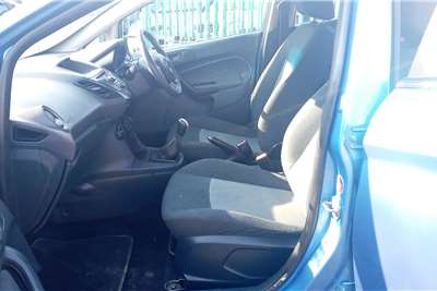  2010 Ford Fiesta hatch 5-door 