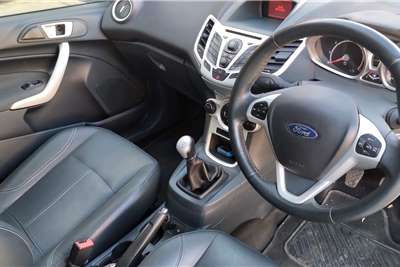  2013 Ford Fiesta hatch 5-door 