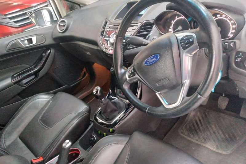 Used 2016 Ford Fiesta Hatch 5-door FIESTA 1.0 ECOBOOST TITANIUM 5DR