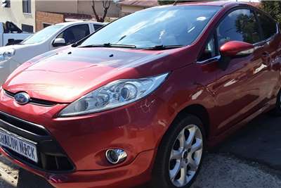  2009 Ford Fiesta hatch 5-door FIESTA 1.6i AMBIENTE 5Dr