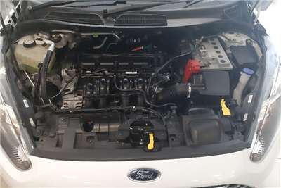  2015 Ford Fiesta hatch 5-door FIESTA 1.6i AMBIENTE 5Dr