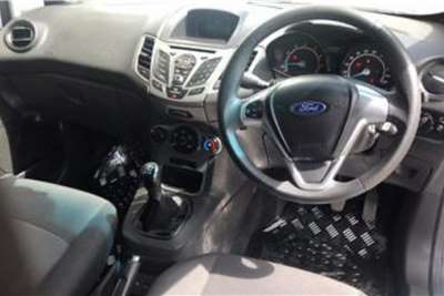  2016 Ford Fiesta hatch 5-door FIESTA 1.6i AMBIENTE 5Dr