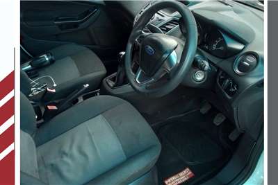  2016 Ford Fiesta hatch 5-door FIESTA 1.6i AMBIENTE 5Dr