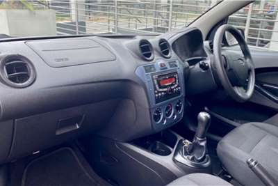  2015 Ford Figo Figo 1.4 Ambiente
