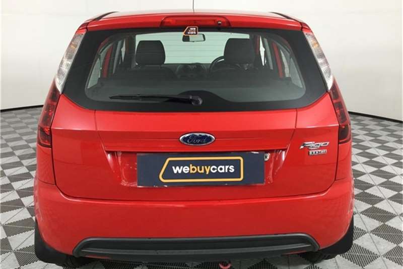 Ford Figo 1.4TDCi Ambiente 2010