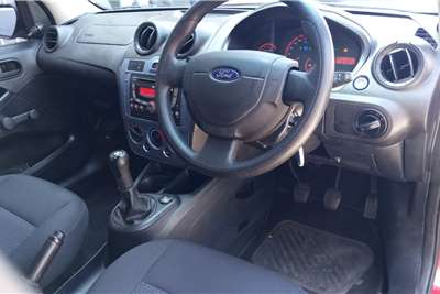 Used 2015 Ford Figo Hatch 