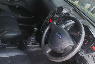  2012 Ford Figo Figo hatch 1.5 Ambiente