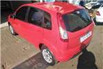  2013 Ford Figo Figo hatch 1.5 Ambiente