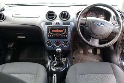  2014 Ford Figo Figo hatch 1.5 Trend