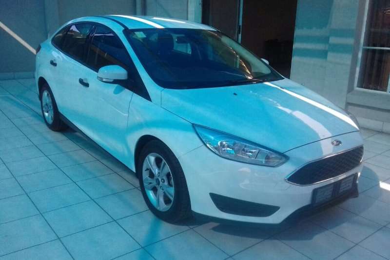 Ford Focus 1.0 ecoboost ambiente 2016