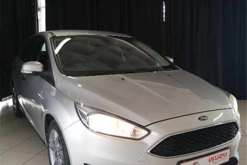 Ford Focus 1.0Ecoboost Ambiente 0