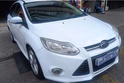 Used 2014 Ford Focus 2.0 4 door Trend automatic