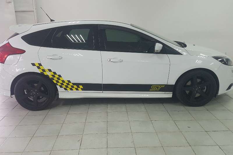 Ford Focus 2.0 Eco boost 2013