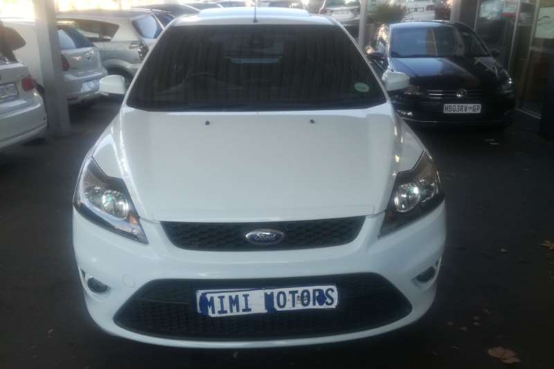 Ford Focus 2.5 ST 2011