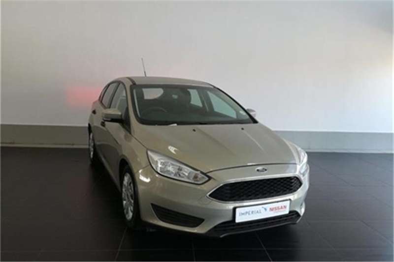 Ford Focus hatch 1.0T Ambiente 2016