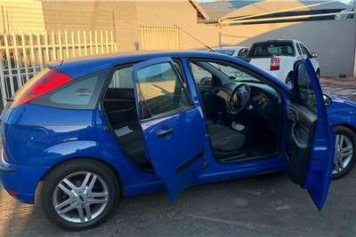  2003 Ford Focus Focus hatch 2.0 Trend