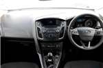  2015 Ford Focus Focus sedan 1.0T Ambiente