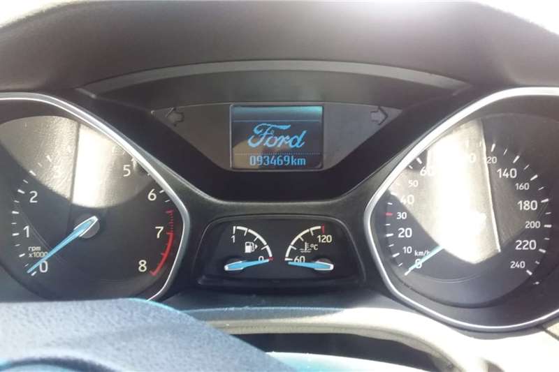 Used 2016 Ford Focus sedan 1.0T Trend