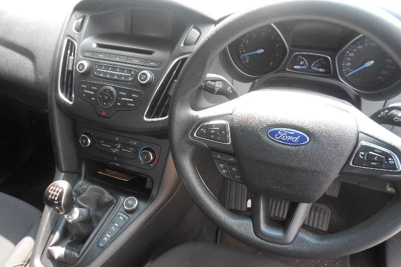 Used 2016 Ford Focus sedan 1.5T Trend