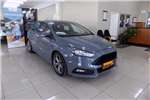  2016 Ford Focus Focus ST 1