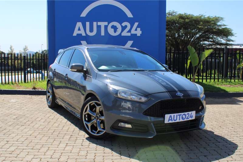 Used 2016 Ford Focus ST 1