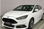 Used 2017 Ford Focus ST 1