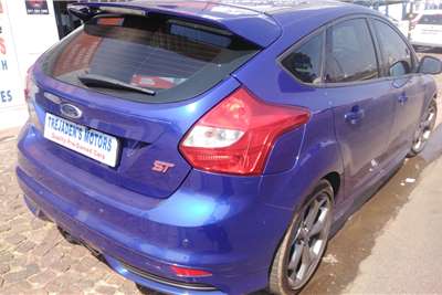  2015 Ford Focus Focus ST 3