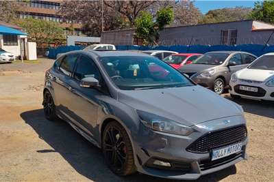 Used 2017 Ford Focus ST 3