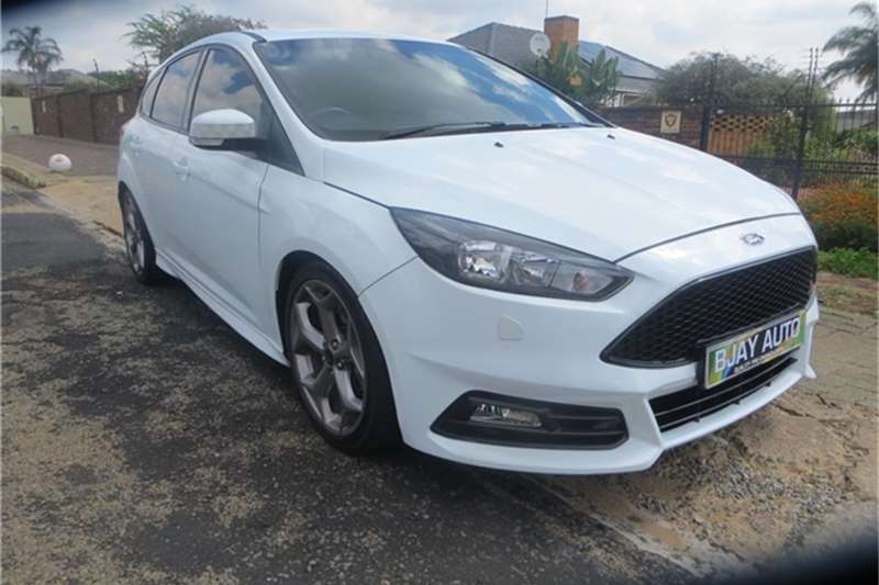 Used 2018 Ford Focus ST 3