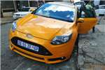  2014 Ford Focus Focus ST 3-door (leather + sunroof + techno pack)