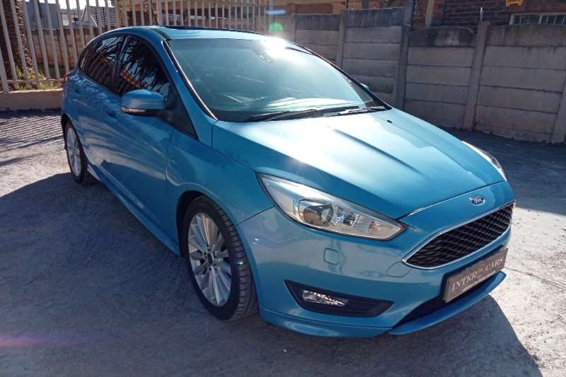 Ford Focus ST 3 door (leather + sunroof + techno pack) 2018