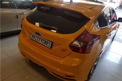  2014 Ford Focus Focus ST 5-door (sunroof + techno pack)