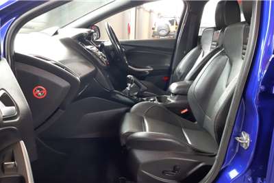  2014 Ford Focus Focus ST 5-door (sunroof + techno pack)