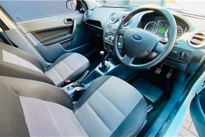  2014 Ford Ikon Ikon 1.6 Ambiente