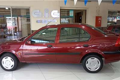  2001 Ford Ikon Ikon 1.6i CLX